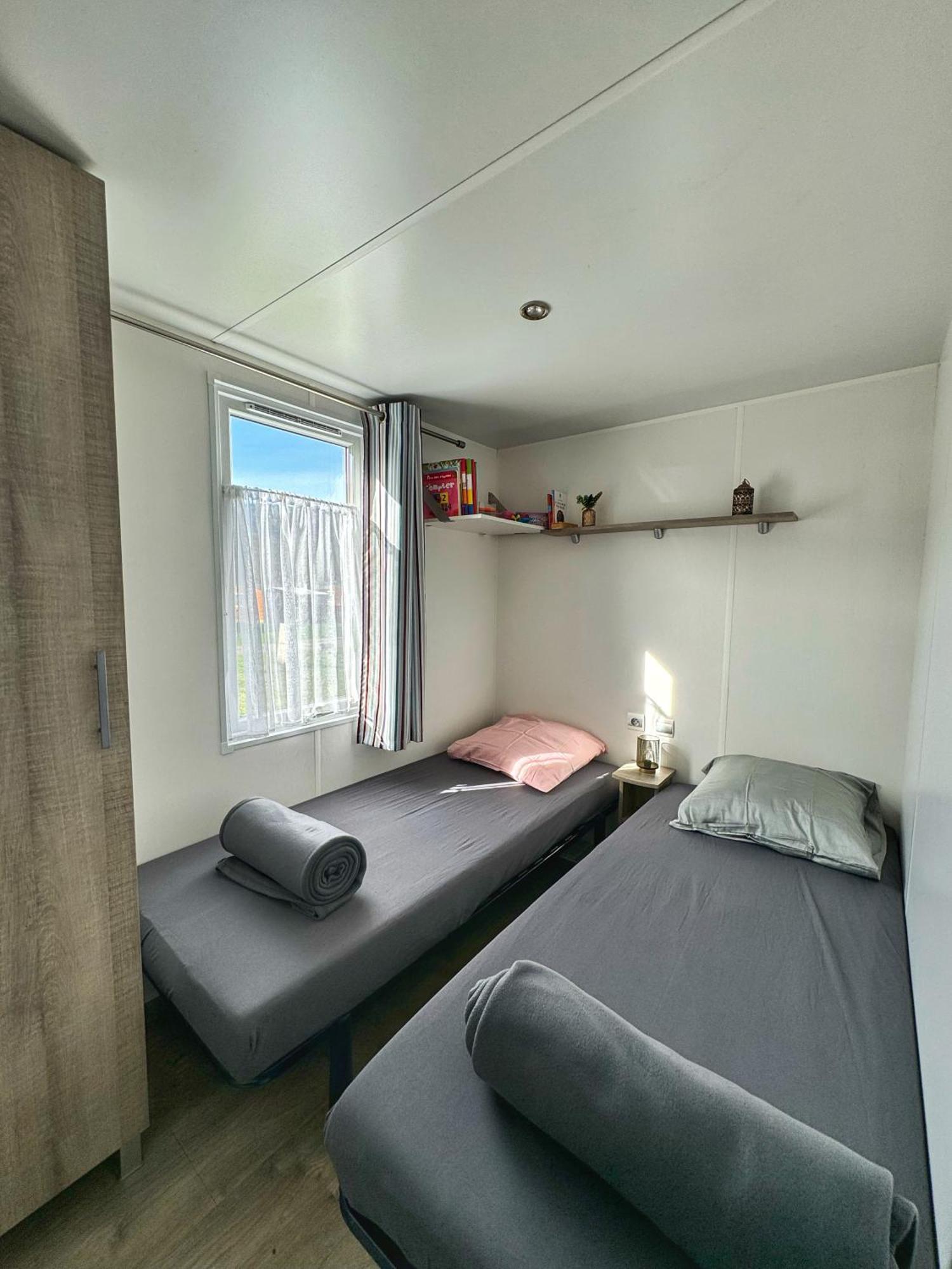Grand Mobile-Home 6 Places Climatise Munster  Extérieur photo